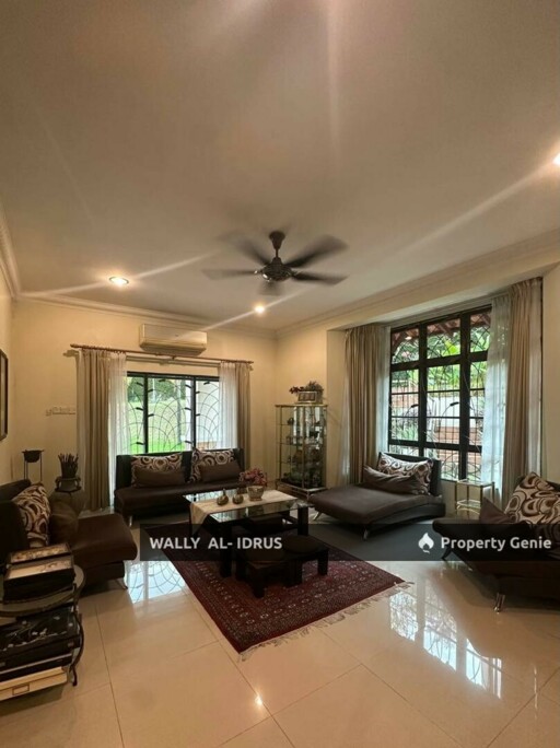 Semi D Renovated with Extra Large Land @ Section 7 Shah Alam