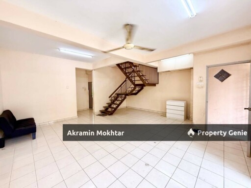 Facing Open & Renovated | Double Storey Seksyen 8 Bandar Baru Bangi