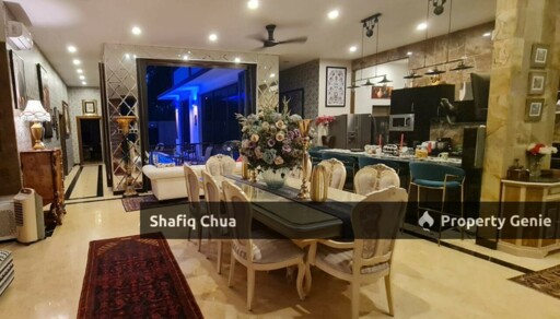 Corner Lot Resort Home Bungalow Living Redefine in Seremban For Sale