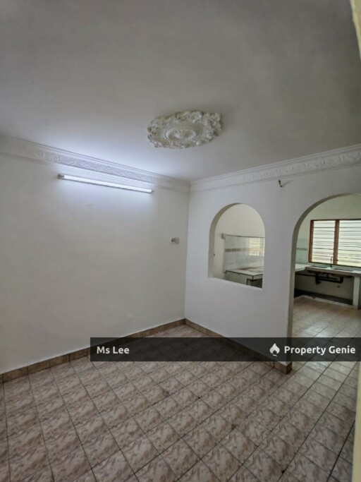 2 Storey House - Taman Subang Baru @ Shah Alam -Ready Now