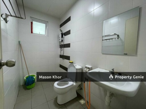 IMPERIAL RESIDENCE CONDOMINIUM 1200sf BASIC RENOVATED SUNGAI ARA