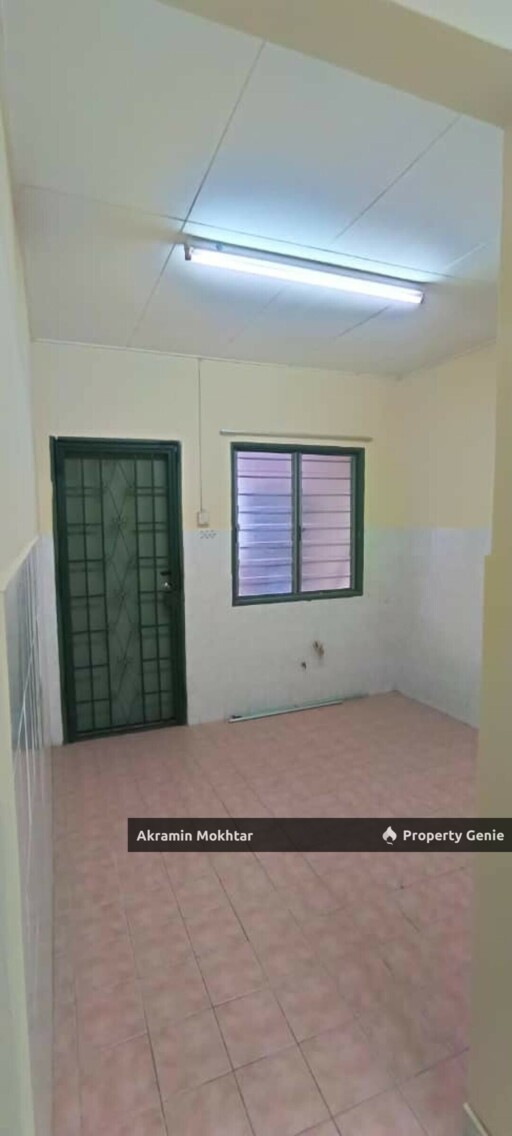 Teres 1 Tingkat (Extended) di Desa Vista, Salak Tinggi Sepang KLIA, Selangor