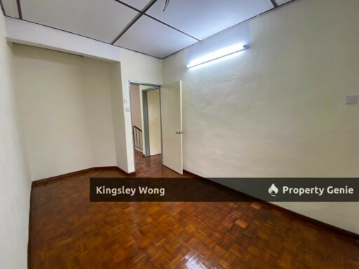 Bercham Taman Mewah Double Storey Terrace House Near Aeon Kinta Ipoh Garden East
