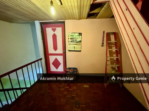 Freehold, Renovated & Extended | Double Storey Terrace House Taman Sri Muda Seksyen 25 Shah Alam