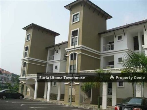 Suria Utama Townhouse