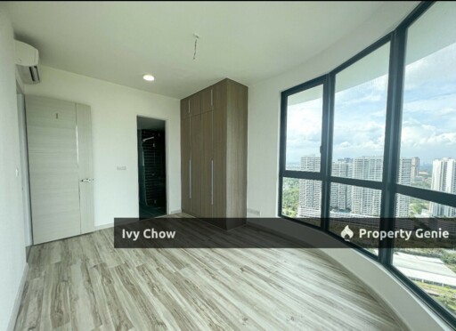 Medini Apartment  Dual Key Unit For Sale