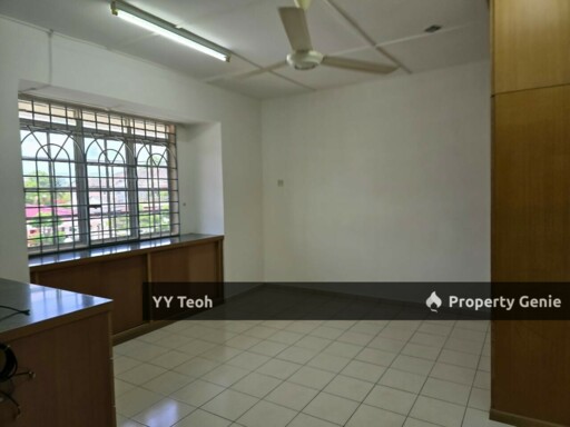 Taman Merdeka Double Storey Terrace