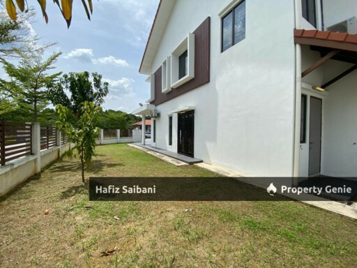 Corner Lot Double Storey  Link Pentas 6 Alam Impian Shah Alam