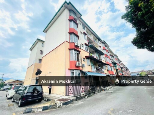 RENOVATED & 1 PARKING LOT | PUTRA LAKSAMANA APARTMENT BATU CAVES
