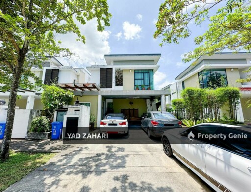 Cahaya SPK, Shah Alam | 2-Storey Semi-D 5 Bedrooms | RM1.15M - Renovated and Gated Guarded