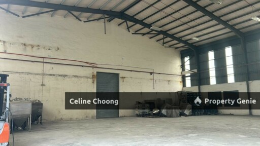 Kota kemuning warehouse with racking system