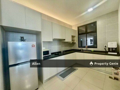 Twin Tower Residence Sea View Unit with Airbnb-style Design