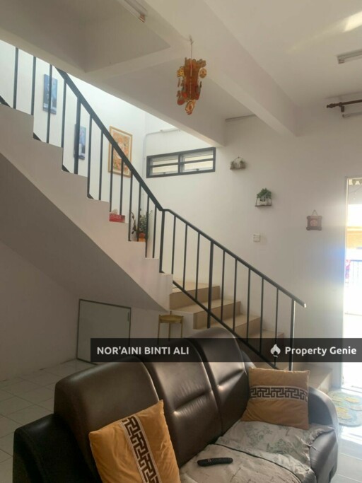 RUMAH TERES 2 TINGKAT INDERA MAHKOTA 3, KUANTAN ( Berhampiran Widad)
