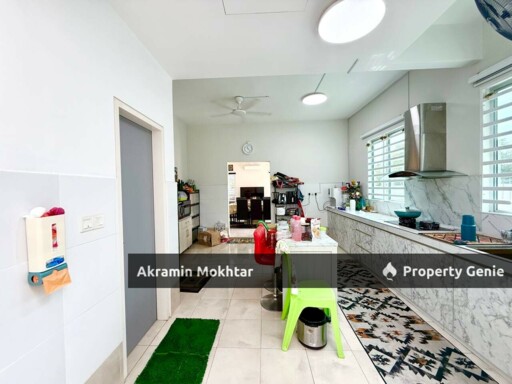 Freehold, Corner Lot & Renovated | Double Storey Camellia Serene Heights 1, Semenyih