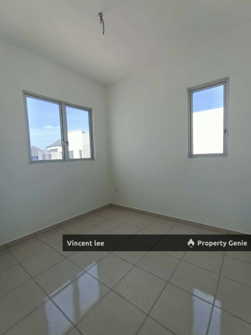 Setia Ecohill 2 [Acorus] Endlot with extra land, 35x5 2 Storey Terrace, Semenyih