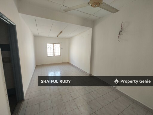 Want to let. 2 storey terrace. Rawang Perdana 2
