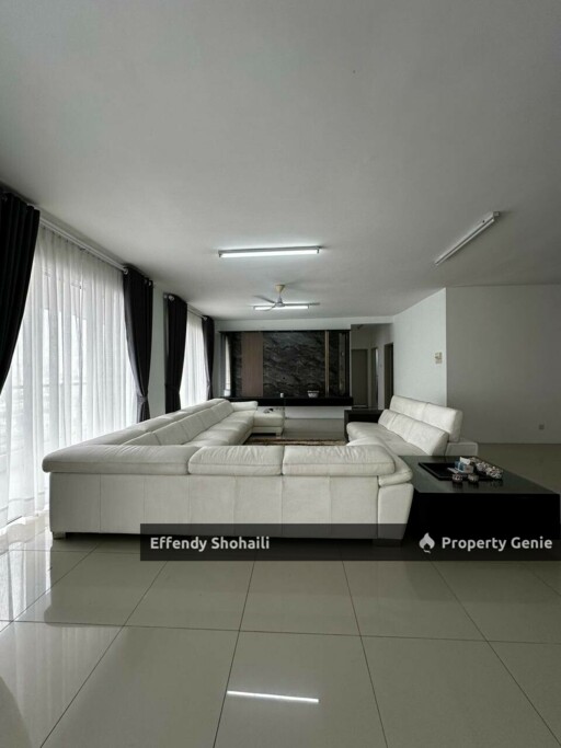 PLATINUM LAKE PV16 PENTHOUSE CONDO SETAPAK