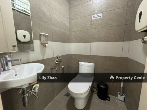 Corporate Office/ Showroom/ Event Hall, 1,976 sq ft, Corner Lot, Top Floor, KK Times Square, Kota Kinabalu City Centre