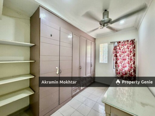 Corner Lot Facing Open Double Storey Semi D  Seksyen 9 Shah Alam