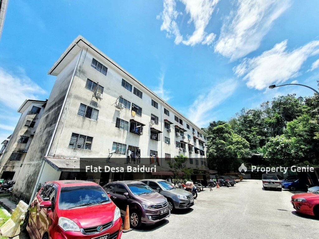 Flat Desa Baiduri