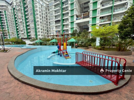 Corner Unit & 2 Covered Parking | D’Pines Condominium, Taman Nirwana, Ampang Selangor .