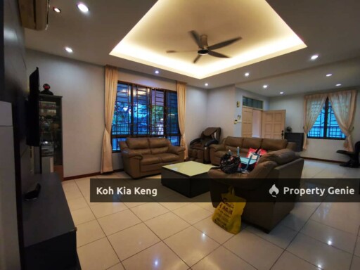 Lake Villas @ Austin Perdana