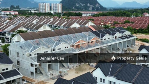3 Storey Terrace House with Multi-Purpose Floor, Bandar Baru Lapangan, Soon Choon, Ipoh