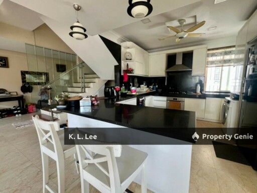 RM850K | Renovated 2,333sf Duplex Corner Unit | Damansara Perdana