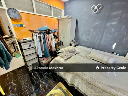 Freehold & Renovated | 2 Storey Terrace Jalan Indah Taman Selayang Indah, Selayang Selangor
