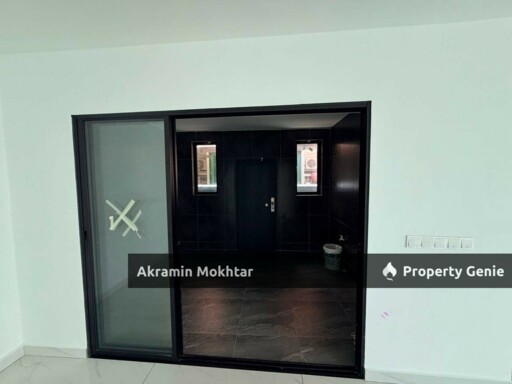 CORNER DOUBLE STOREY TERRACE, VILLA MAS 2, KIPARK SRI UTARA, OFF JALAN IPOH, KUALA LUMPUR.
