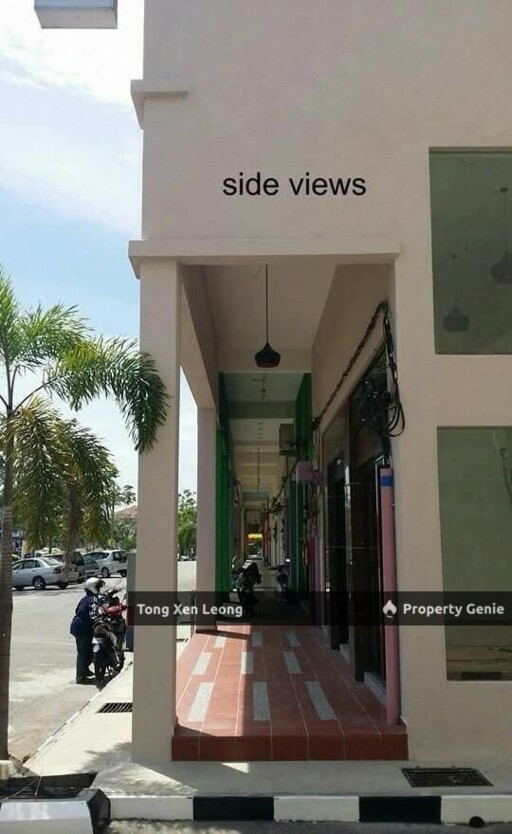 Kota Laksamana 2.5 Storey Shop End Lot