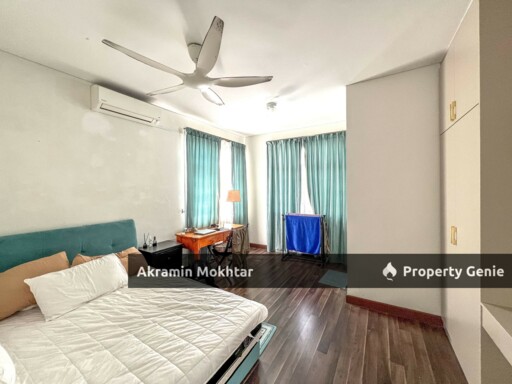 Freehold, Facing Open & Corner Lot | 2 Storey Superlink House Bandar Enstek Nilai Negeri Sembilan