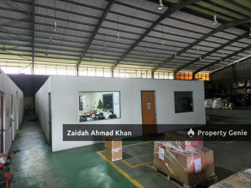 WareHouse Subang Jaya Mature and Strategic Location