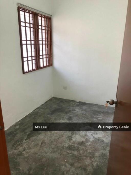 2 Storey House - Taman Teluk Gedung Indah @ Port Klang - Ready 30/9