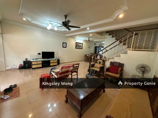 Gunung Rapat Freehold 2.5 Storey Terrace House Simple Renovated Partial Furnished