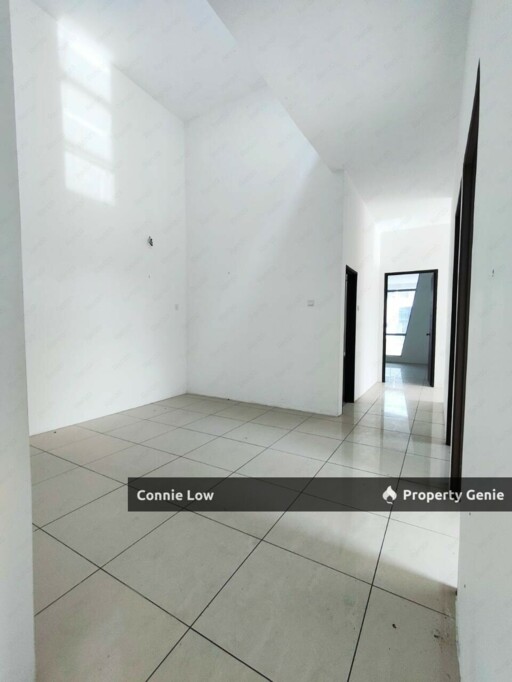 Full Loan ! Corner Single Storey SemiD Guarded Below Market Value!!!