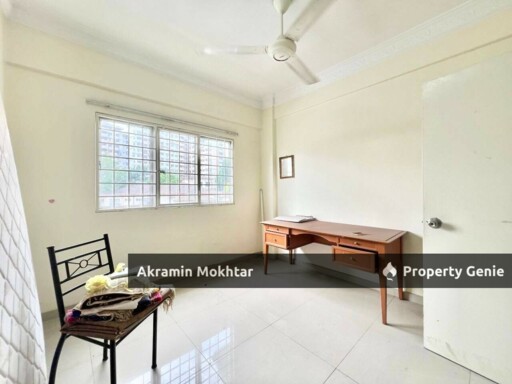 FREEHOLD, RENOVATED & 1 PARKING | VISTA SERI PUTRA Apartment, Bandar Seri Putra, Bangi.