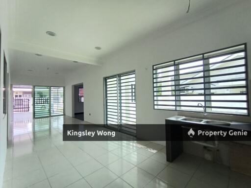 Lahat Sri Wang Single-Storey Intermediate Corner House Good Condition