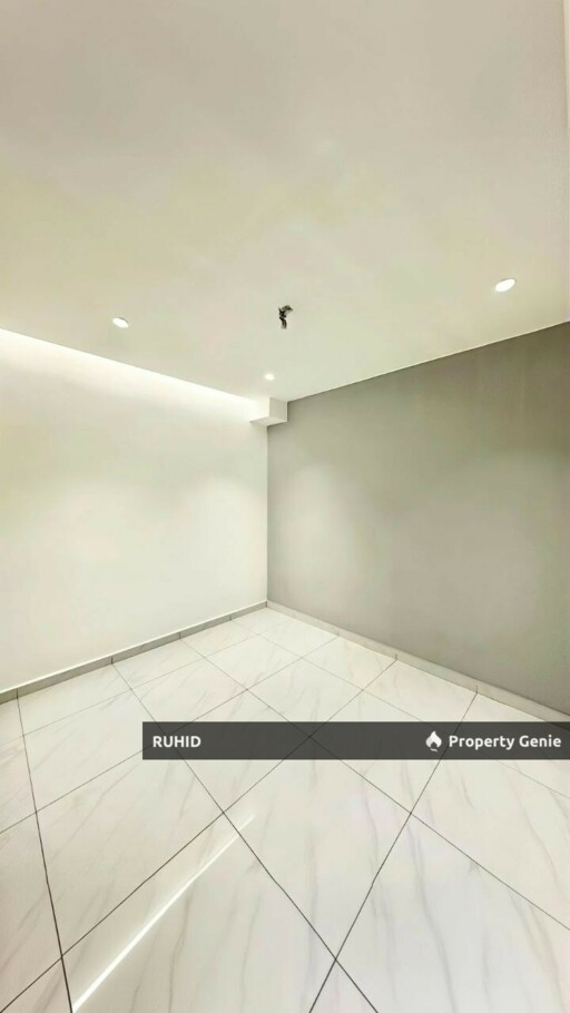 Taman Skudai Baru Fully Renovated 5-Bedroom Double Storey Terrace House for Sale