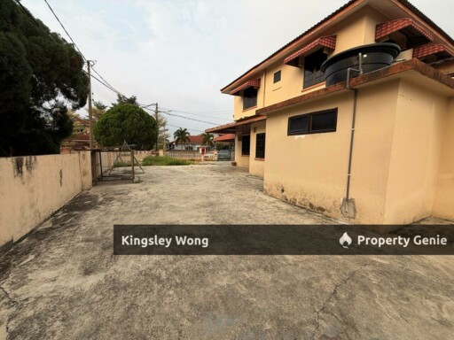 Sungai Siput Huge Land Double Storey Semi D 50x102 Corner Lot