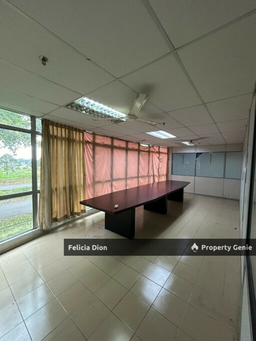 Freehold Bukit Rambai Factory/Warehouse Corner Lot @Facing Mainroad For Sale‼️