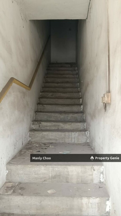 BELOW BANK VALUE 3 Storey Shoplot Melaka Raya Town Ujong Pasir Kota