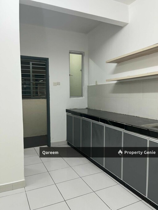 1012sft Amara Service Residence Batu Caves. Selangor