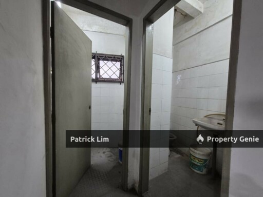 Malim Jaya Factory For Rent
