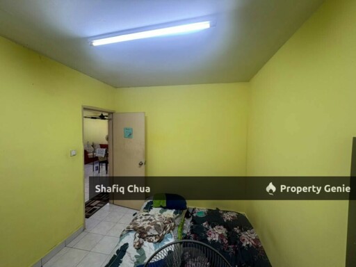2 Parking Lot & High Floor Unit Flora Damansara Apartment For Sale