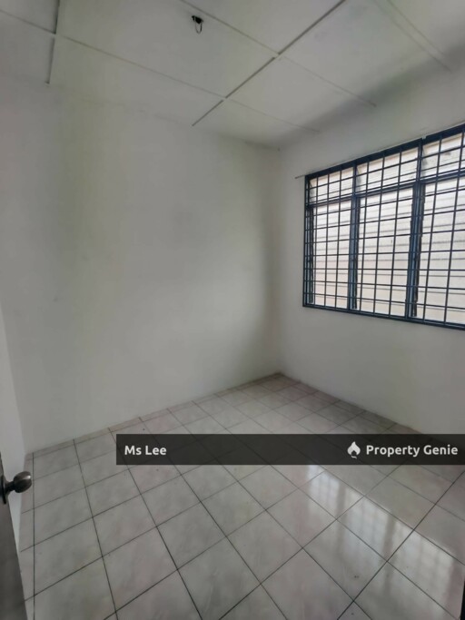 2 Storey house-Bandar Armada Putra @ Pulau Indah,Port Klang-Ready Now