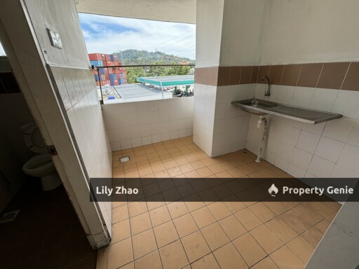 3 Storey Shop Office Tenanted for Sale @ Polytechnic Commercial Centre, KKIP Sepanggar