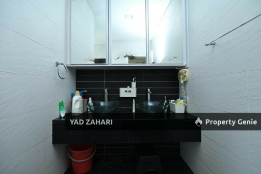 Cahaya SPK, Shah Alam | 2-Storey Semi-D 5 Bedrooms | RM1.6M - Huge Land and Fully Furnished