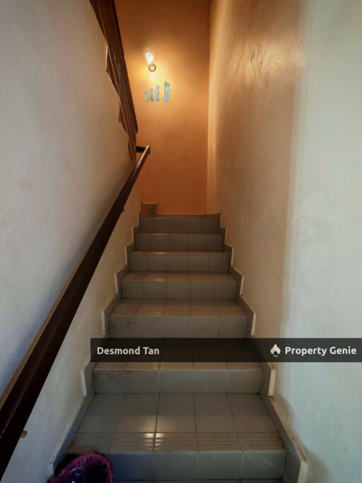 Park Avenue, Seremban 2, Garden Avenue, Semi Renovated, (Facing No House)