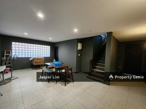 Taman Calrose linked Bungalow (Room For Rent Specialist)